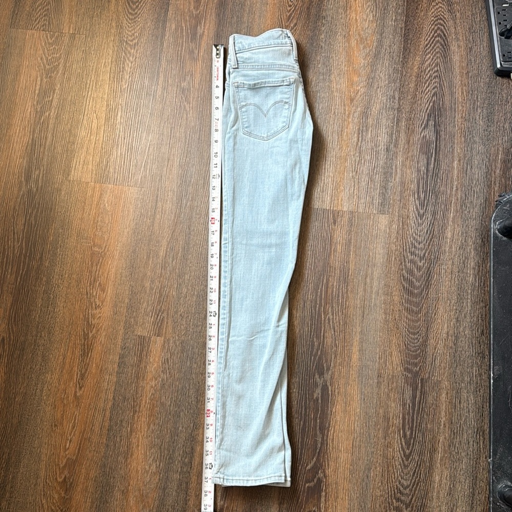 Levi's Light 314 Shaping Blue Straight Leg Women's Jeans